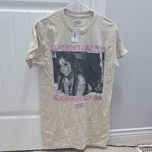 Jersey Shore SNOOKIE SMALL Womans Beige Graphic Tee with Pink Accents NwT